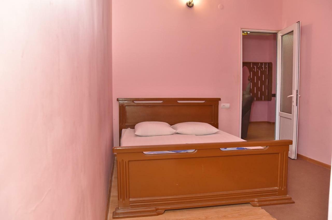 Zvartnots Ojakh Hotel Jereván Kültér fotó